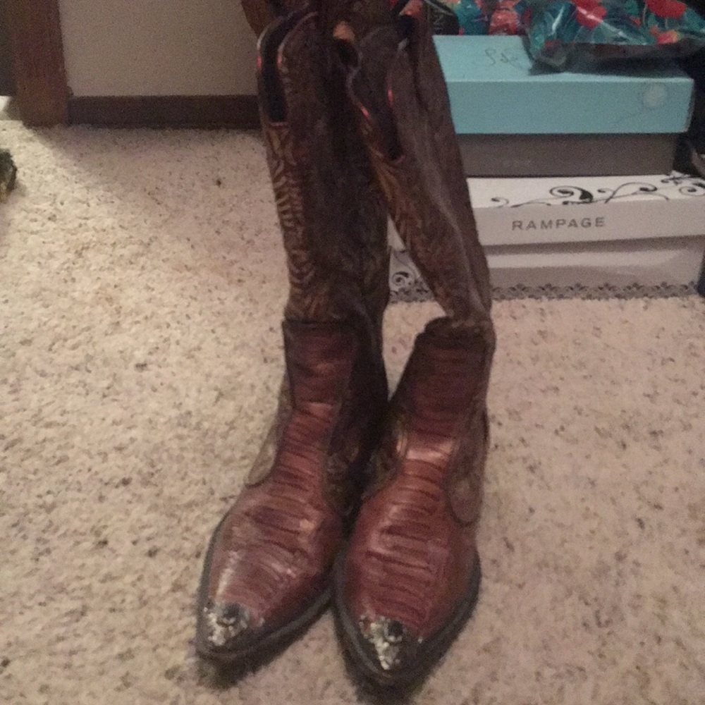 vero cuoio boots